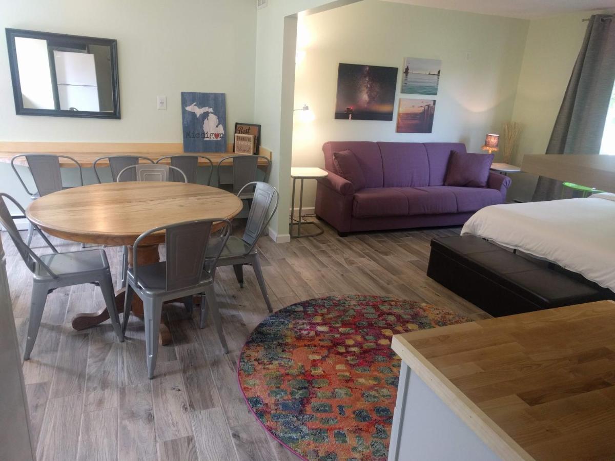 Fennville Hop & Vine Inn מראה חיצוני תמונה